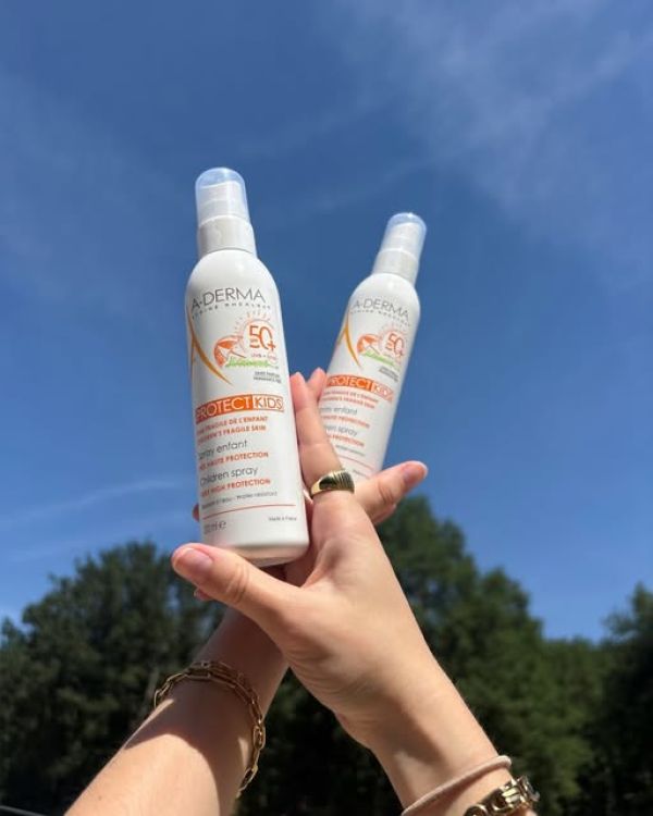 👶💡 le soleil, c’est fun… sauf quand on oublie la crème solaire