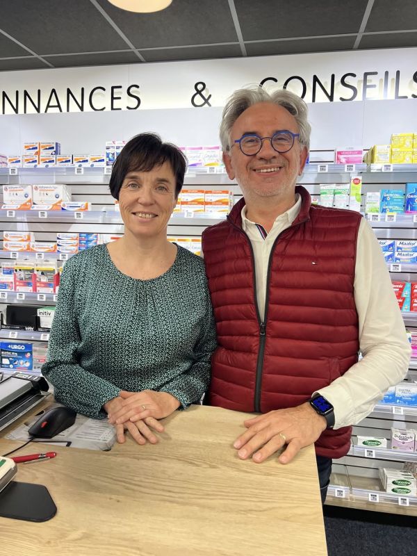 Une page se tourne pour nous ce soir, la pharmacie de la Cance change de mains.
